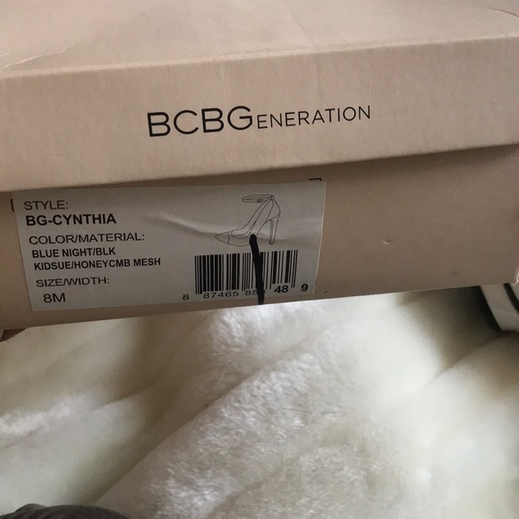 BCBG Sandal Heels - Picture 7 of 7